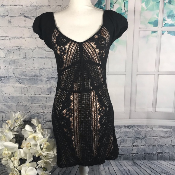 Free People Dresses & Skirts - Free People Black Lace Mini Dress Sz 4 (S02)